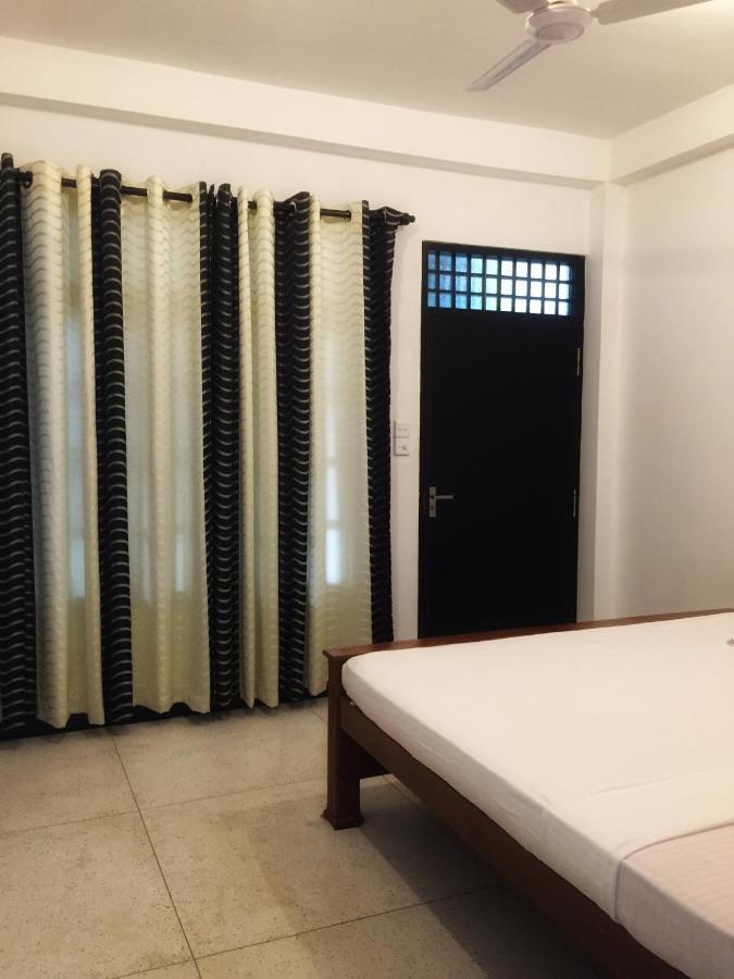 The Nest Hotell Tangalle Exteriör bild